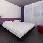 Les Nations Hotel