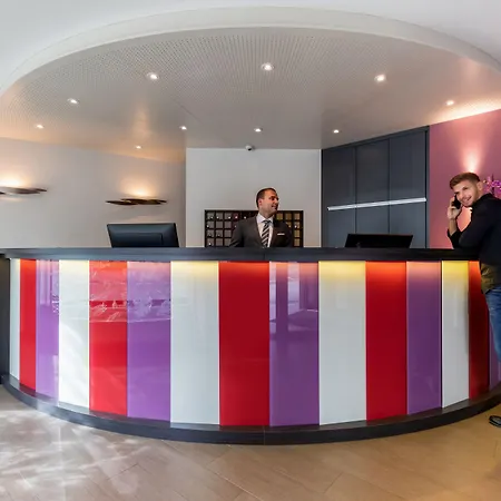 Hotel Les Nations 3*
